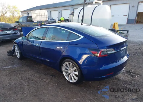 2018 Tesla Model 3 Long Range/Performance из США, поврежденный, VIN 5YJ3E1EB7JF185522